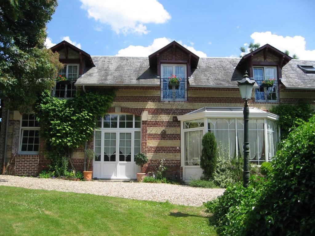 Bed and Breakfast Le Domaine Des Pres Du Hom Bézu-Saint-Éloi Zimmer foto